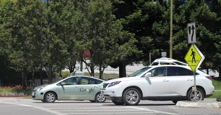 Self-driving cars: Google and others map the road to automated vehicles