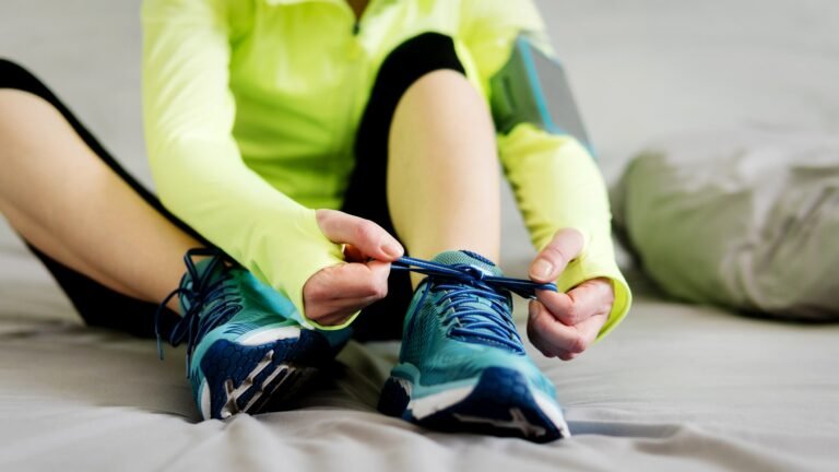 Early-morning exercise may aid weight loss if you’re getting enough sleep