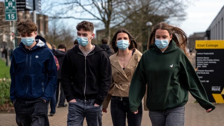 College students demand shutdown amid meningitis outbreak